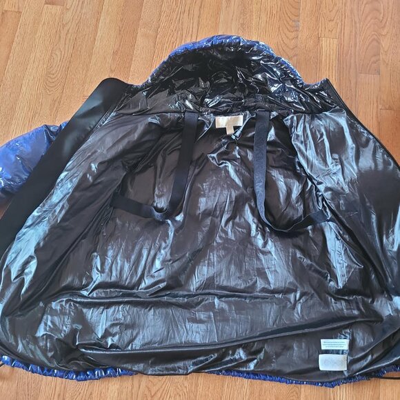 Weekend sale Men's Puffer Hoodie Quilted Patent Nylon Jacket BLUE XS $398 NWOT - Picture 8 of 8